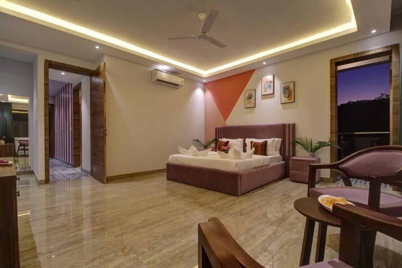 Euphoria Luxury Villa - 5Bhk - Private Pool - Jacuzzi, Baga Luaran gambar