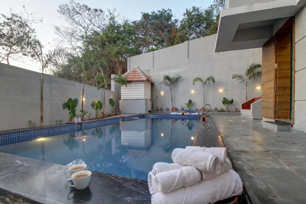 Euphoria Luxury Villa - 5Bhk - Private Pool - Jacuzzi, Baga Luaran gambar