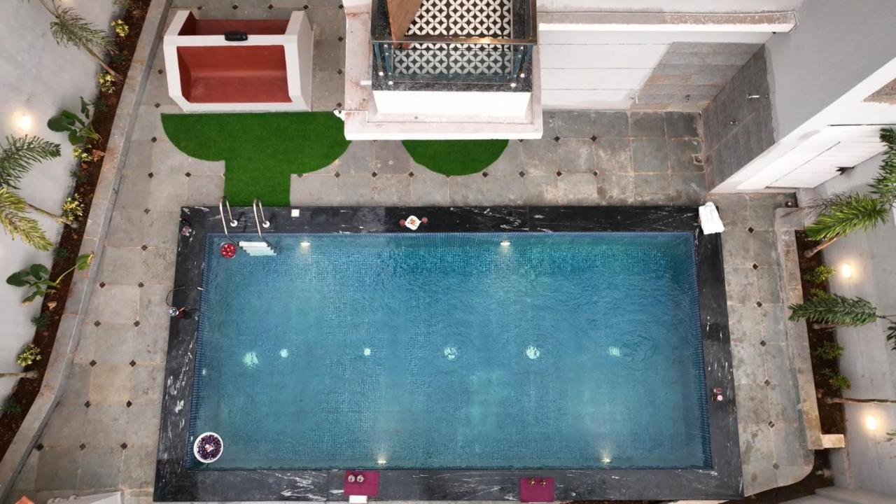 Euphoria Luxury Villa - 5Bhk - Private Pool - Jacuzzi, Baga Luaran gambar