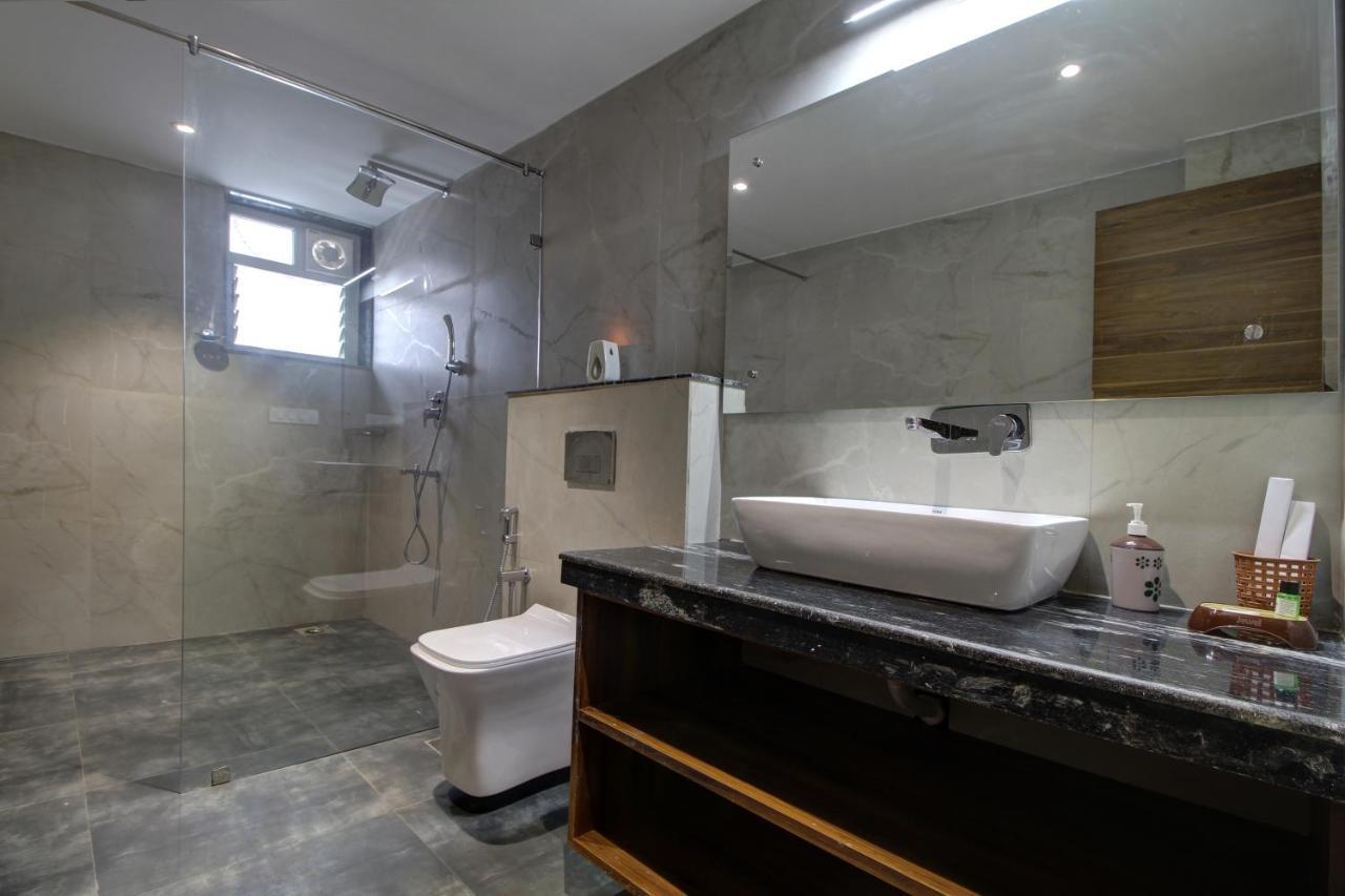 Euphoria Luxury Villa - 5Bhk - Private Pool - Jacuzzi, Baga Luaran gambar