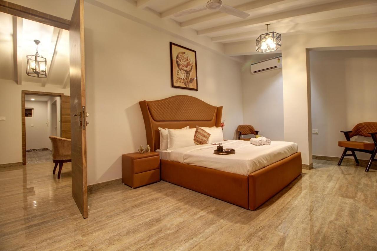 Euphoria Luxury Villa - 5Bhk - Private Pool - Jacuzzi, Baga Luaran gambar