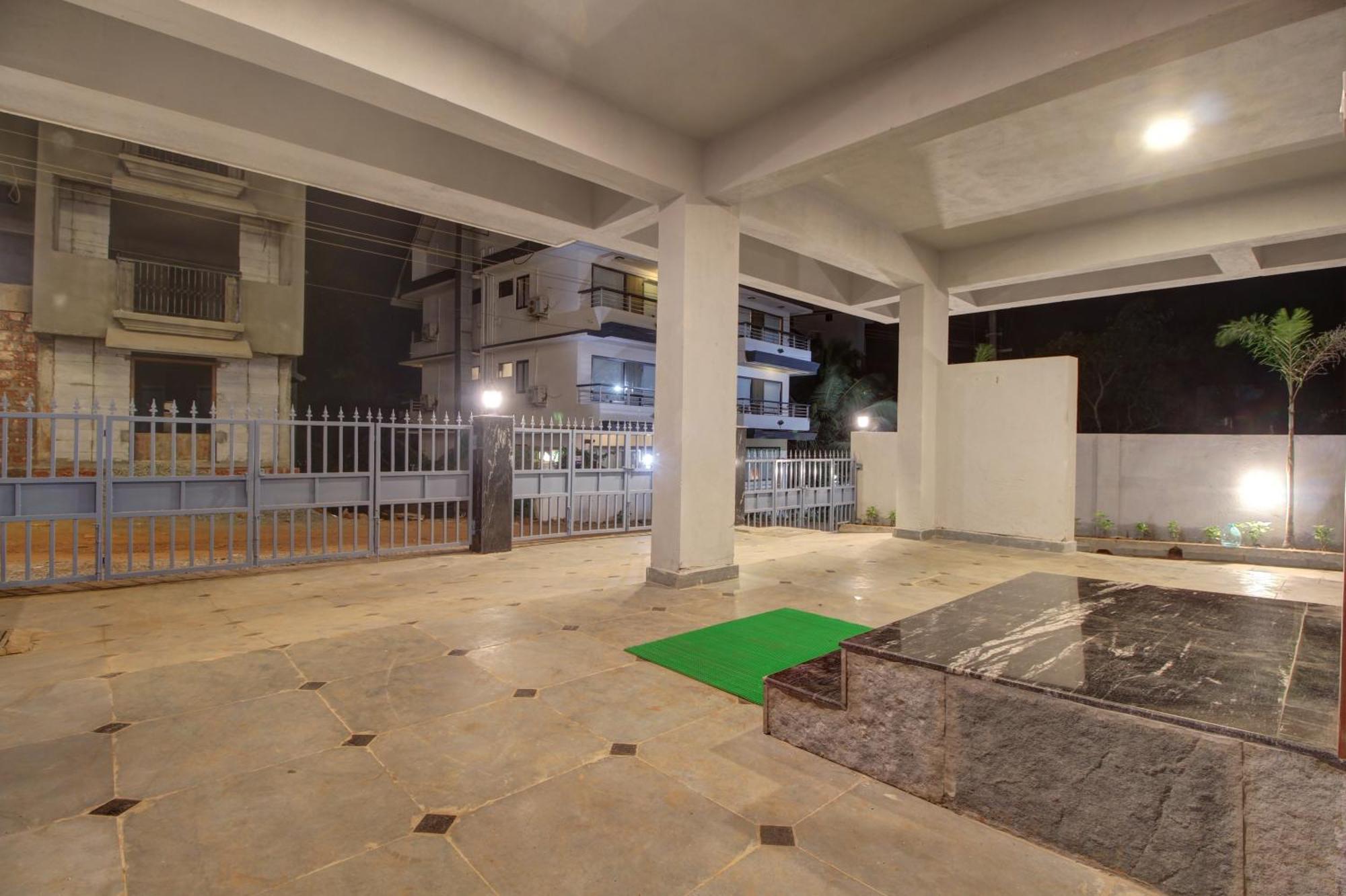 Euphoria Luxury Villa - 5Bhk - Private Pool - Jacuzzi, Baga Luaran gambar